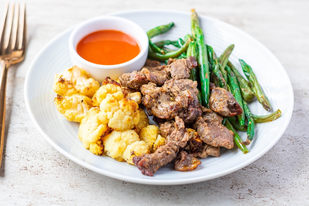 Marinated Beef Filet &amp; Vegetables